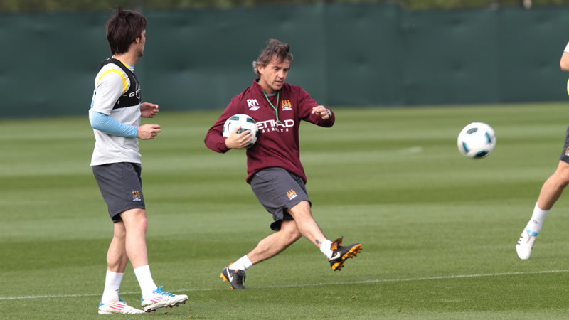 The Manager shows david some new moves