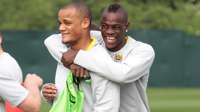 Vincent and Mario Shar a joke