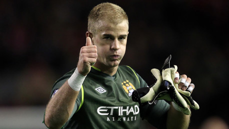 1 Joe hart thumbs up