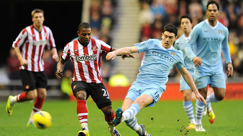 Gareth Barry in action sunderland