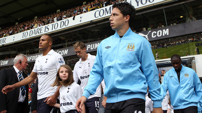 Nasri leads the team out1