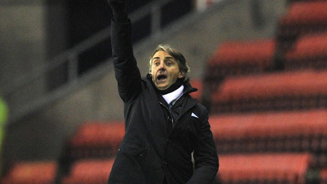 ARAB SITE Mancini shouting wigan
