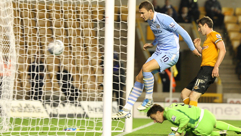 Dzeko Scores Citys 5th