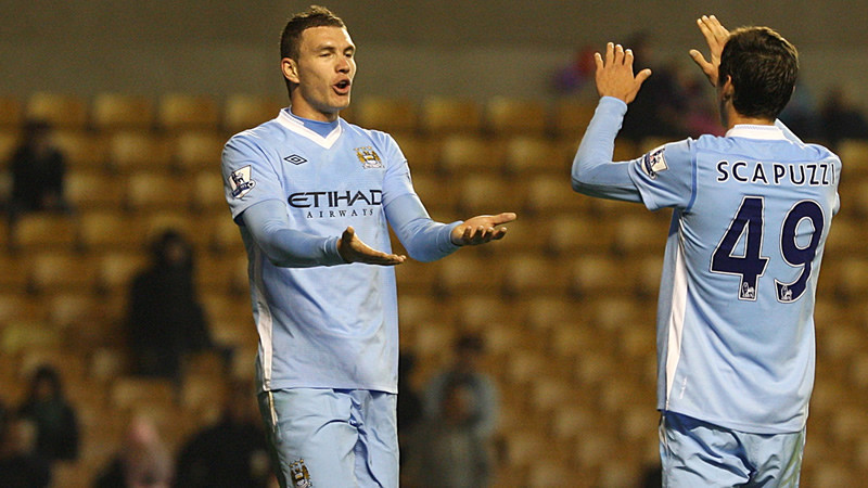 Luca Celebrates with Dzeko
