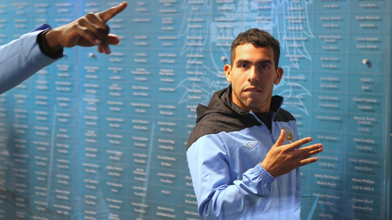 Off out for the warm up in rainey etihad stadium