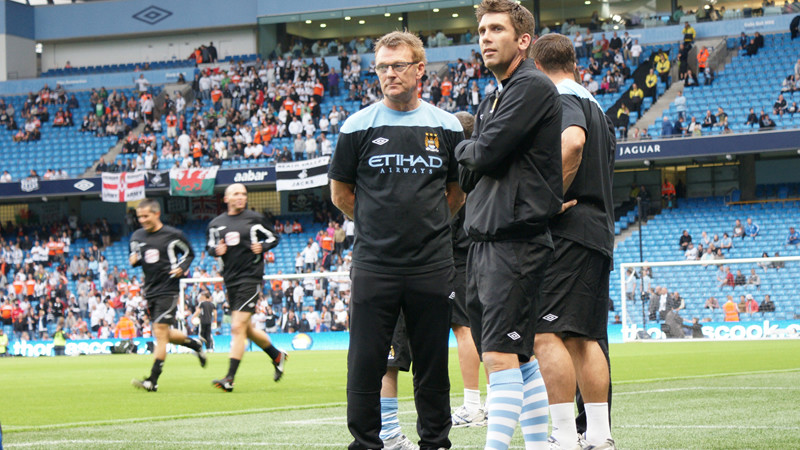 Chappy and Robin Checking out the warm up