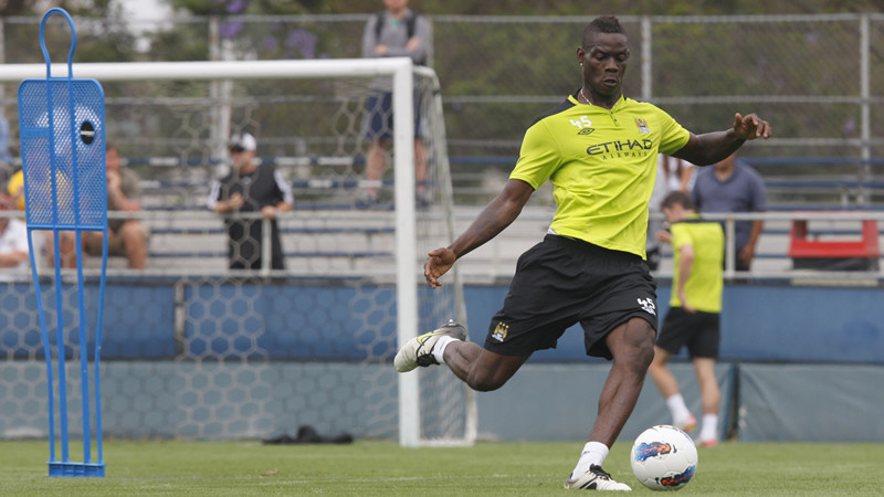 Mario Taking a strike