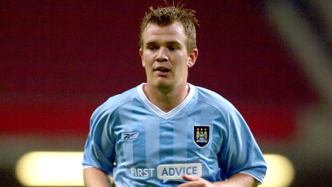 Glenn Whelan Grad1