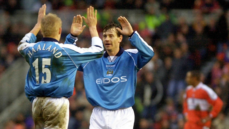mcfc mufc connections