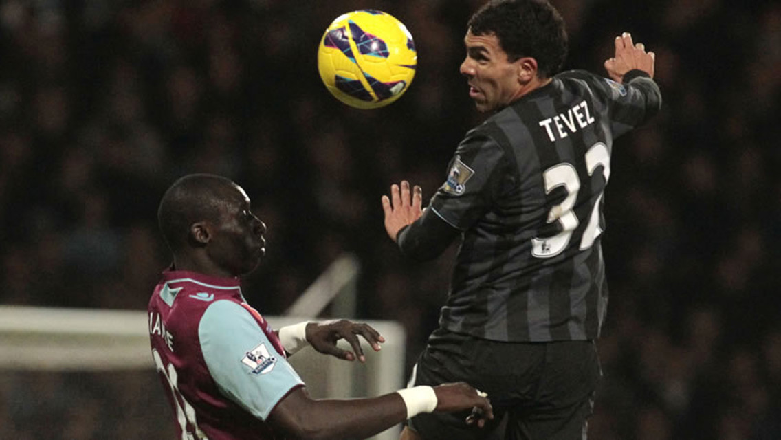 Tevez header