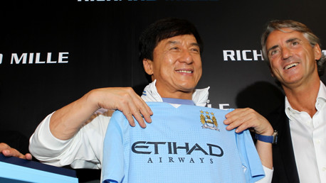 Jackie Chan Video holding still