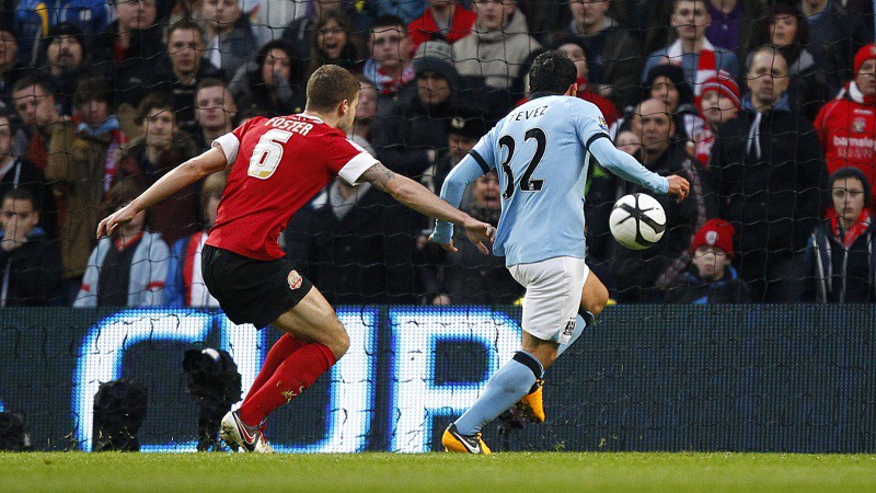 Tevez goal