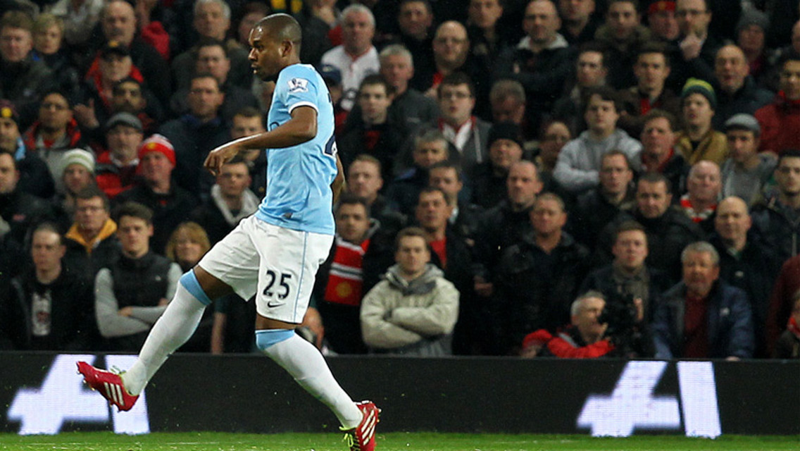 fernandinho-left-AR0Z8447.jpg