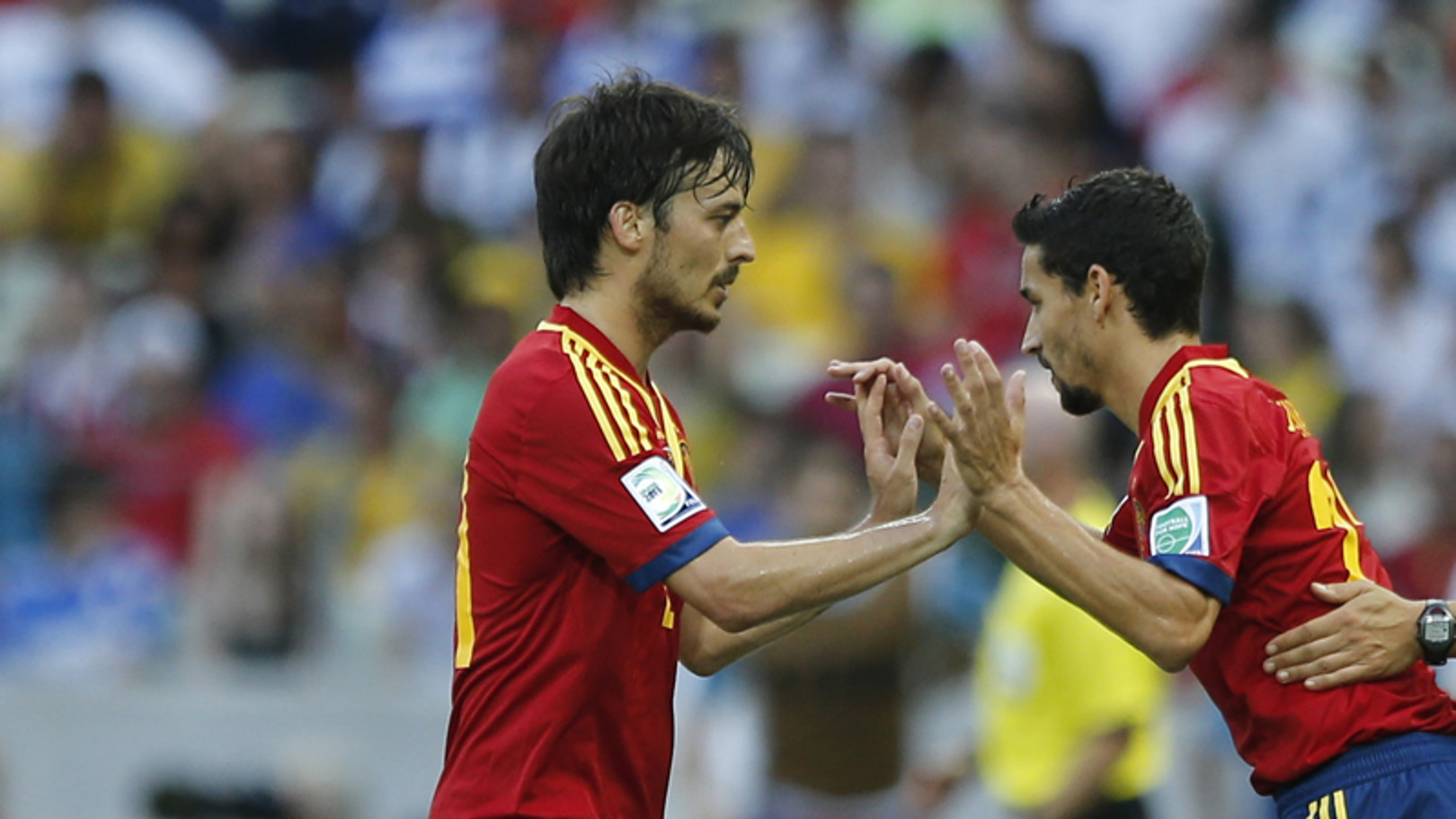 Navas, Negredo y Silva, convocados por España