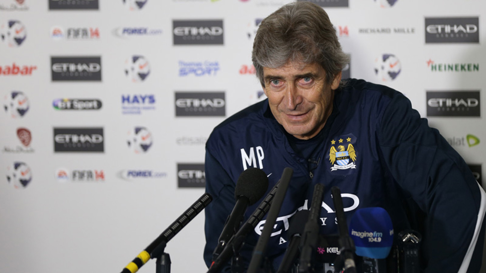 Pellegrini:" Temos de vencer o Manchester United" 