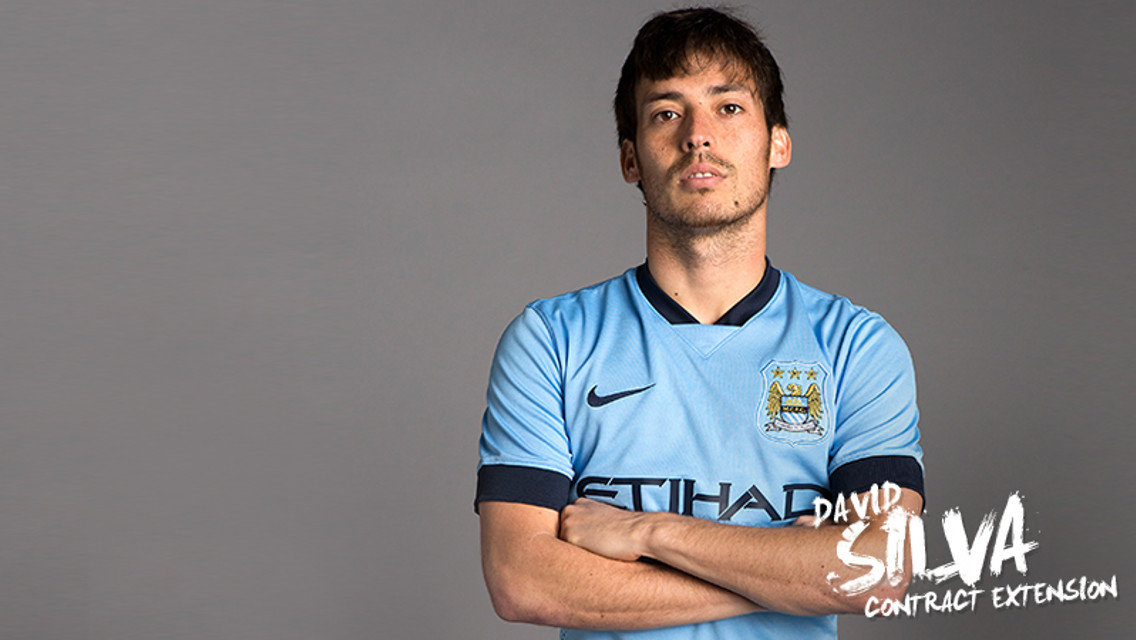 Silva signs new five-year deal at City