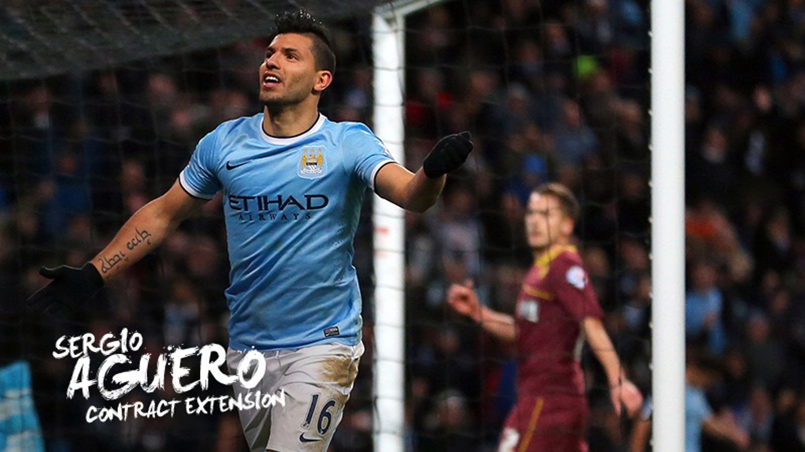 أجويرو يجدد تعاقده مع مانشستر سيتي