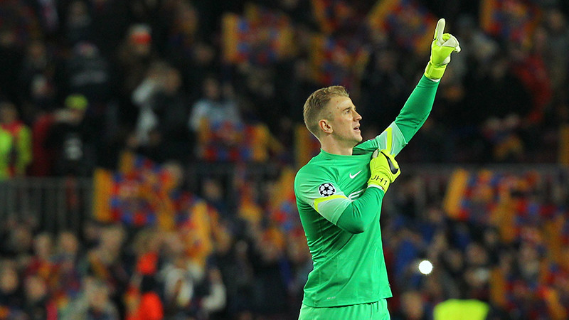 Joe thanks the fans and hugs the badge
