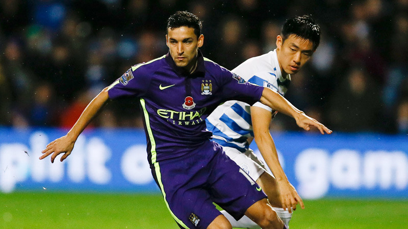 website-navas-on-the-ball