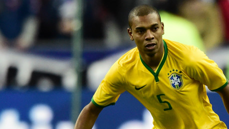 Fernandinho bawa Brasil raih kemenangan