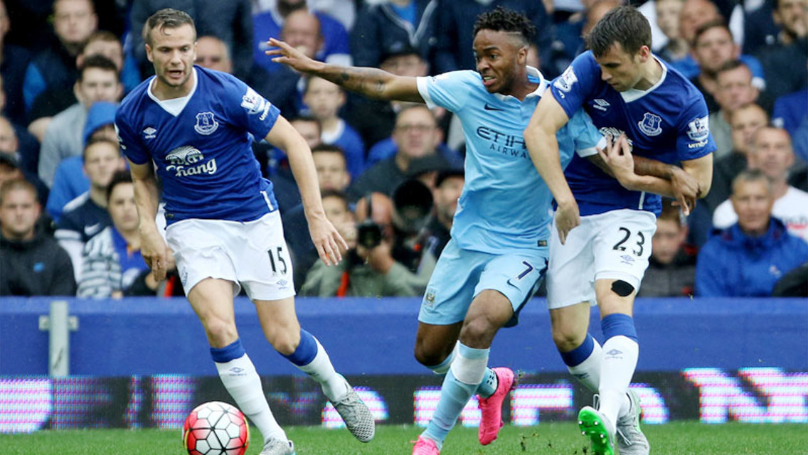web-Sterling-battles-for-the-ball