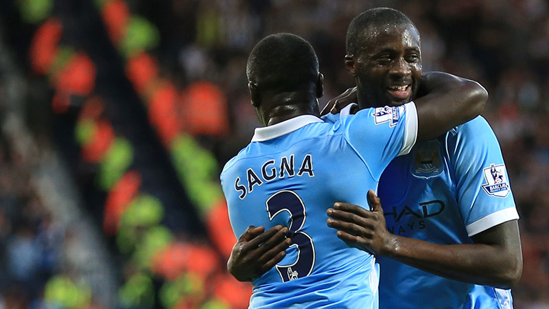 yaya holding still