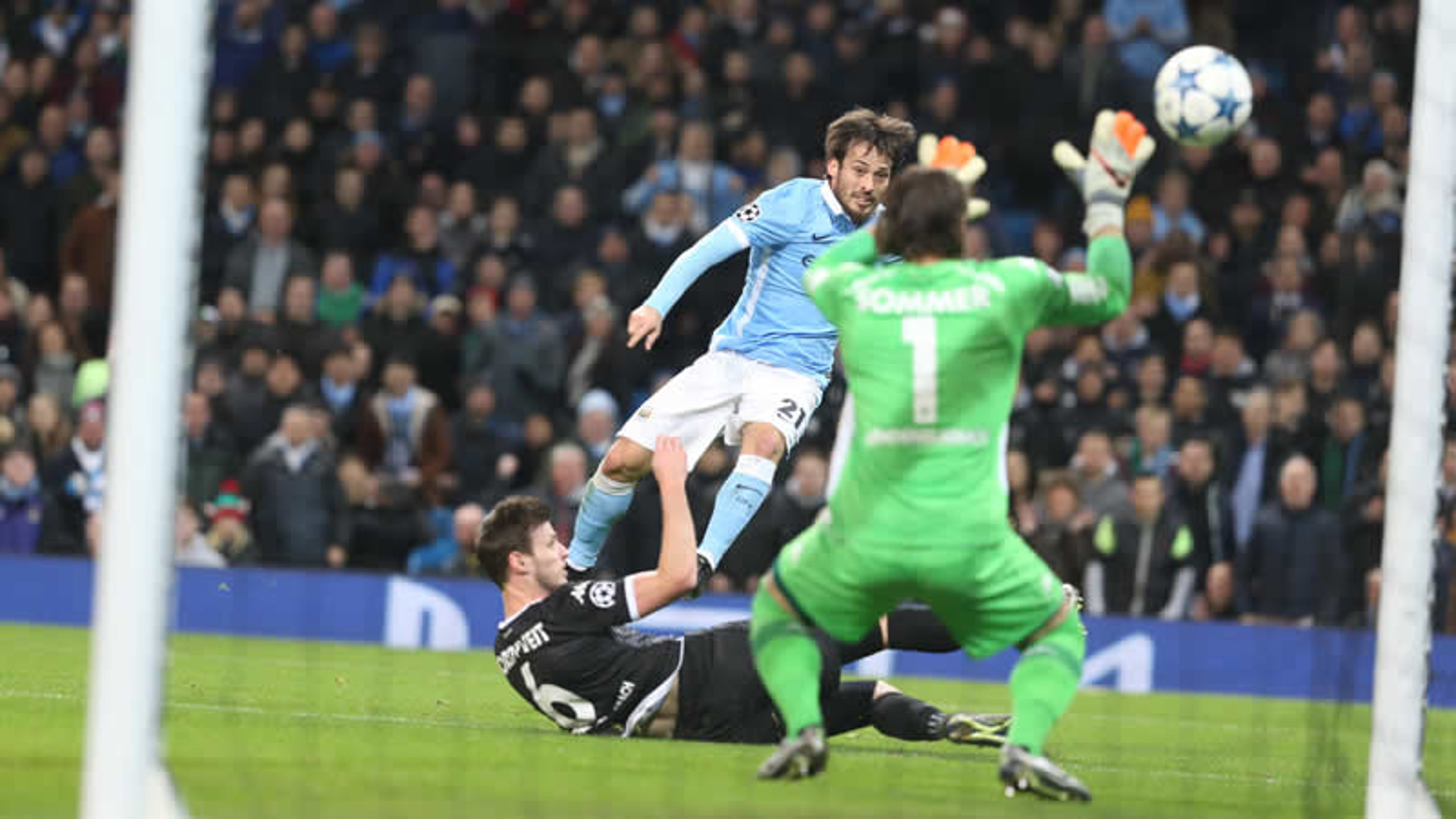 Comeback luar biasa City runtuhkan Borussia