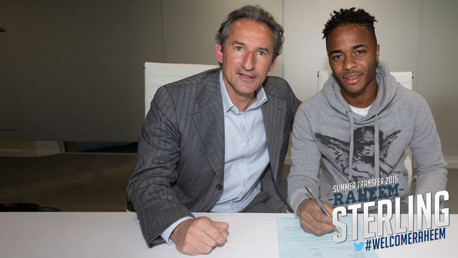 Raheem Sterling signs for City 
