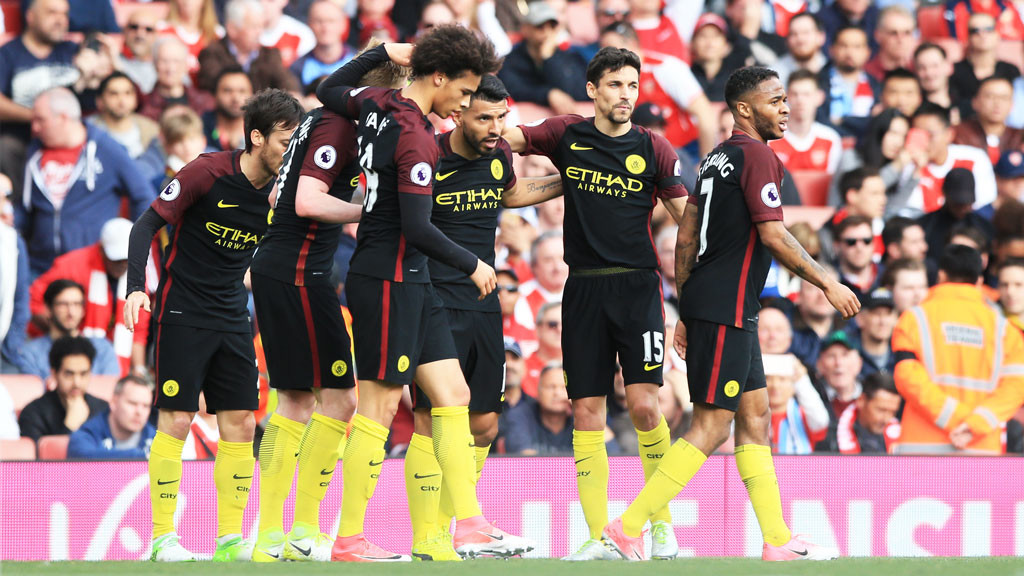 Sergio Aguero celebrates