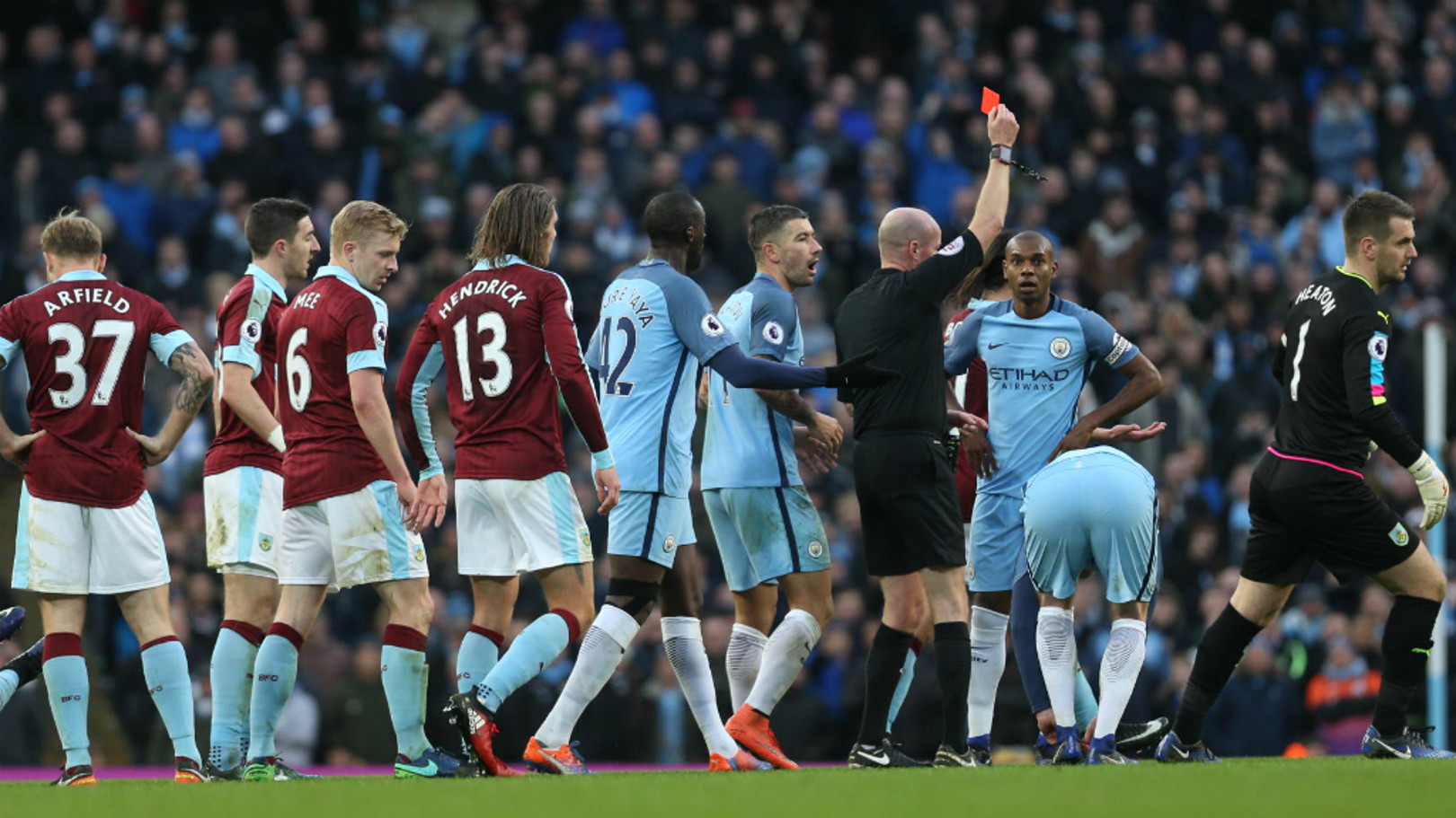 La FA annonce la suspension de Fernandinho