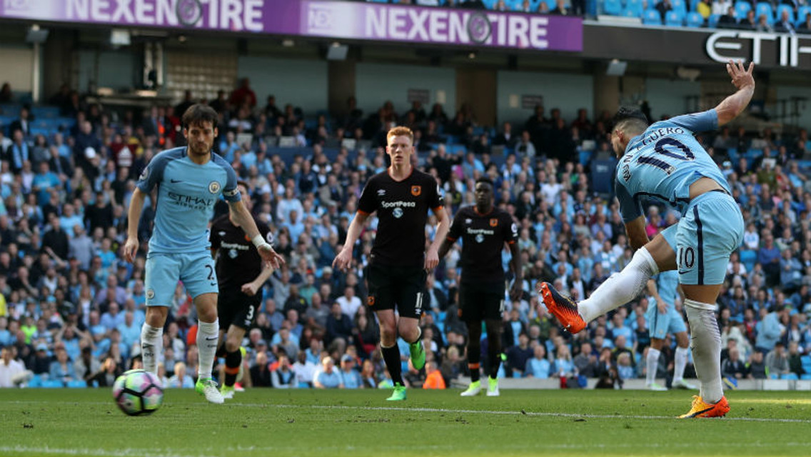 Aguero scores