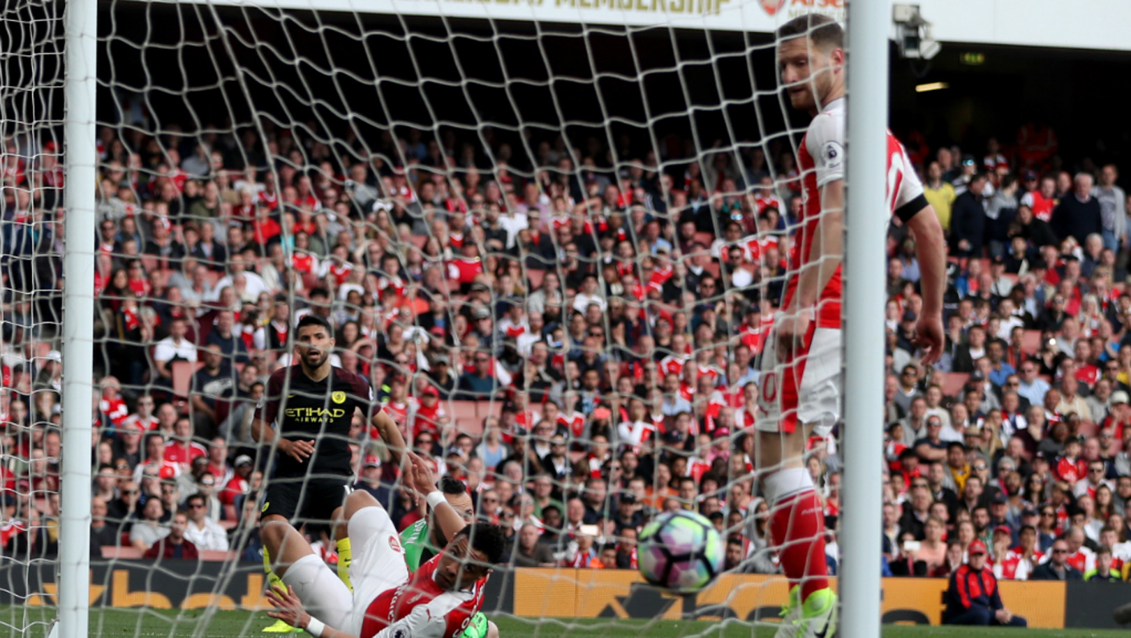 El Gol de la Temporada #MCFCEspanol: Ota o Kun