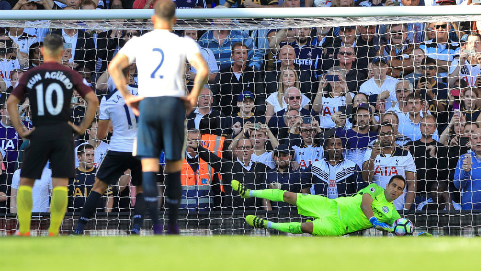 Spurs v City: Extended highlights