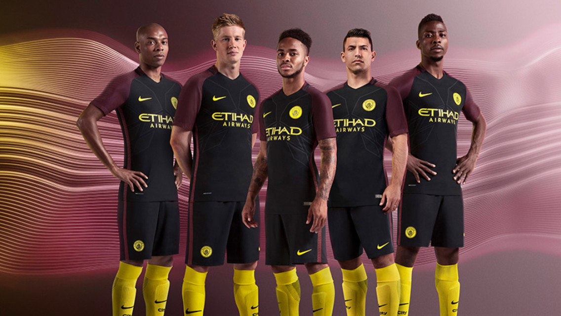City unveil 2016/17 away kit