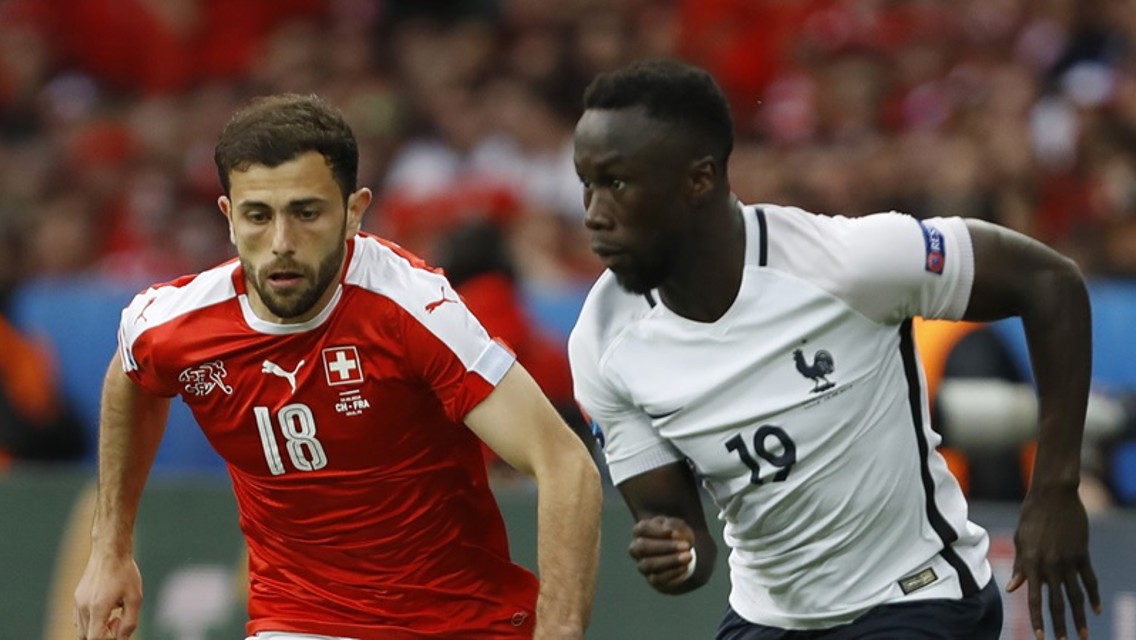 EYES ON THE PRIZE: Sagna