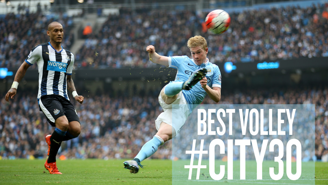 BOOOOOOF! Eat my goal!  Kevin De Bruyne indulges in some liquid football