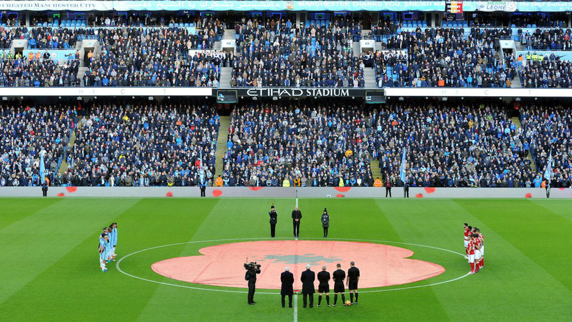 REMEMBRANCE: Manchester City players observe a minutes silence before kick off against Middlesbrough.