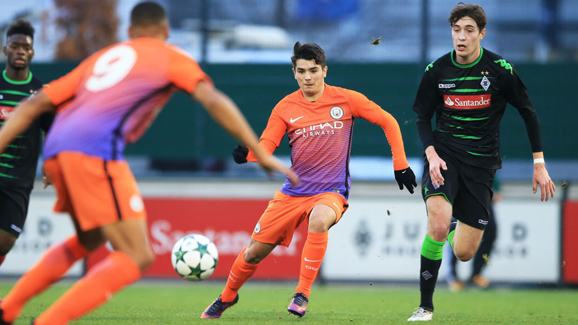 DIAZ: City's star weaves through the defence