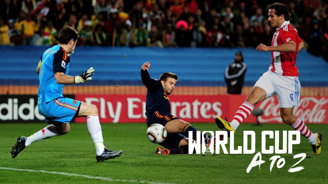 ACTION MAN: Roque Santa Cruz in the thick of the action for Paraguay against Spain at the 2010 World Cup finals