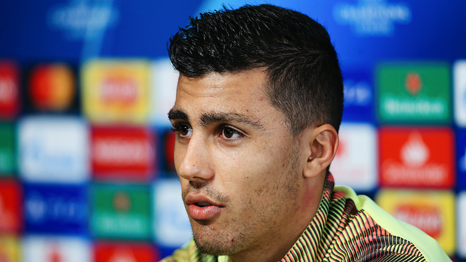 Rodrigo se vê aprendendo com os melhores