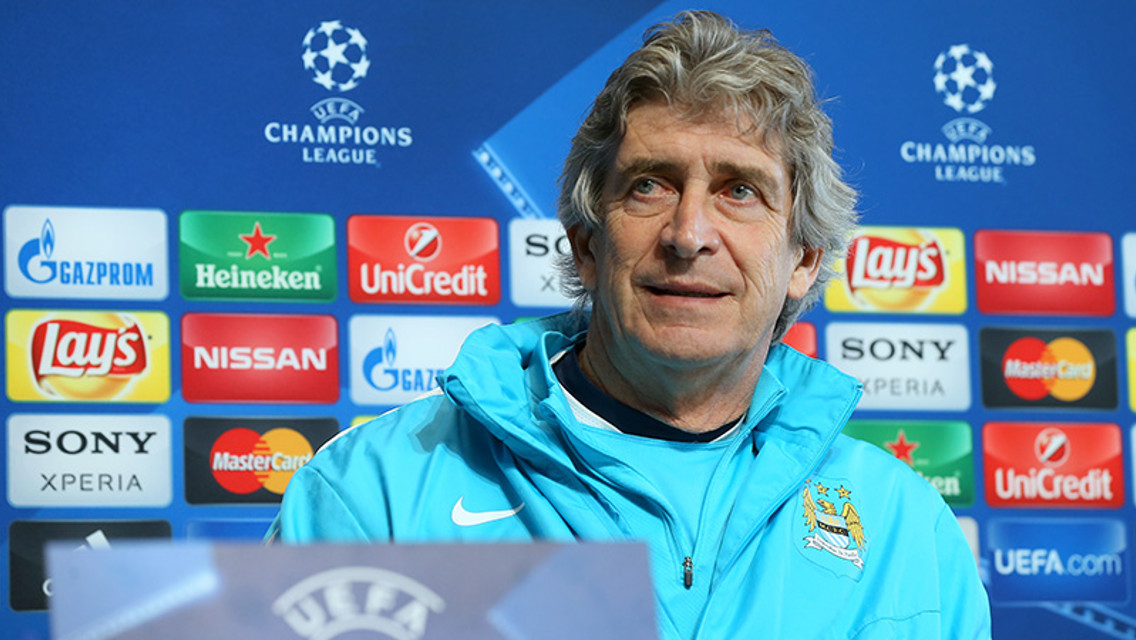 PRESS PACK: Manuel takes journalists questions ahead of Kyiv