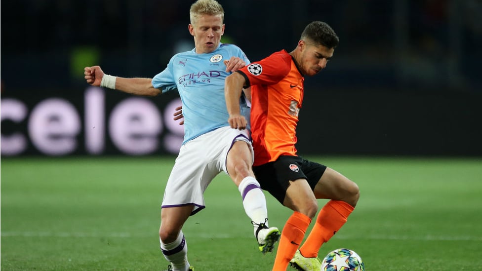 THEY SHALL NOT PASS : Oleks Zinchenko looks to block a Shakhtar move