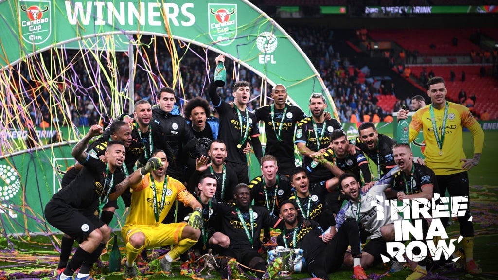 Carabao Cup final: Pitch celebrations!