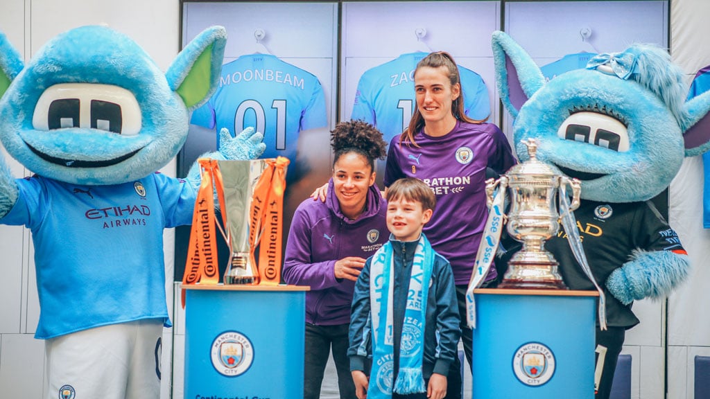 Jill Scott and Demi Stokes meet fans at Manchester Arndale