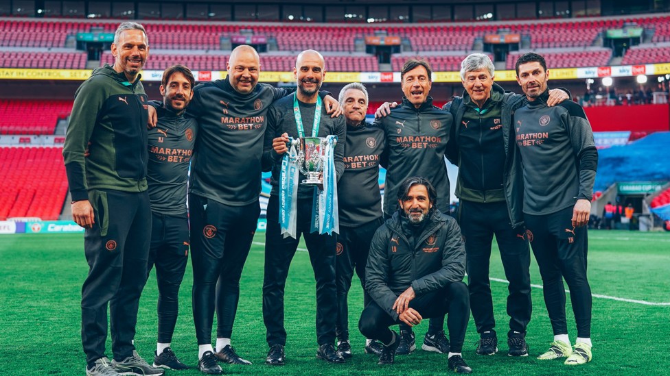 FANTASTIC FOUR : La cuarta Copa de la Liga. El City superó 1-0 al Tottenham en abril de 2021.