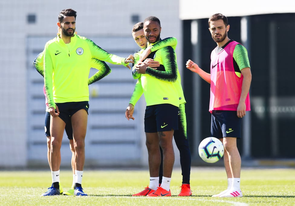 SPOT THE BALL : City stars keep their focus in training