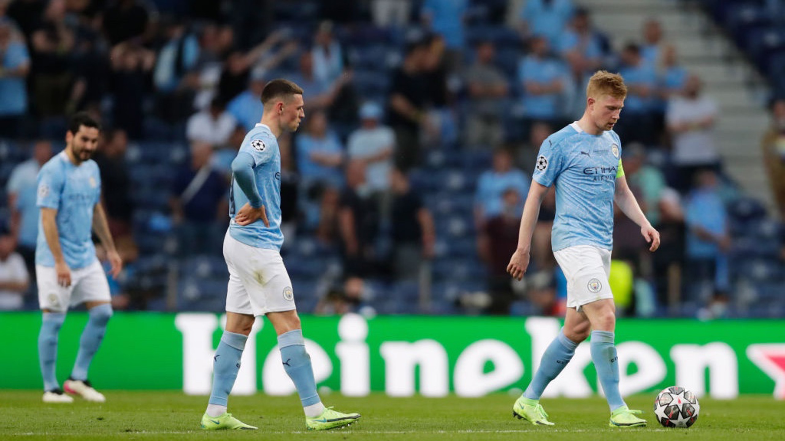 O que acontece com as vagas na Champions se Manchester City e