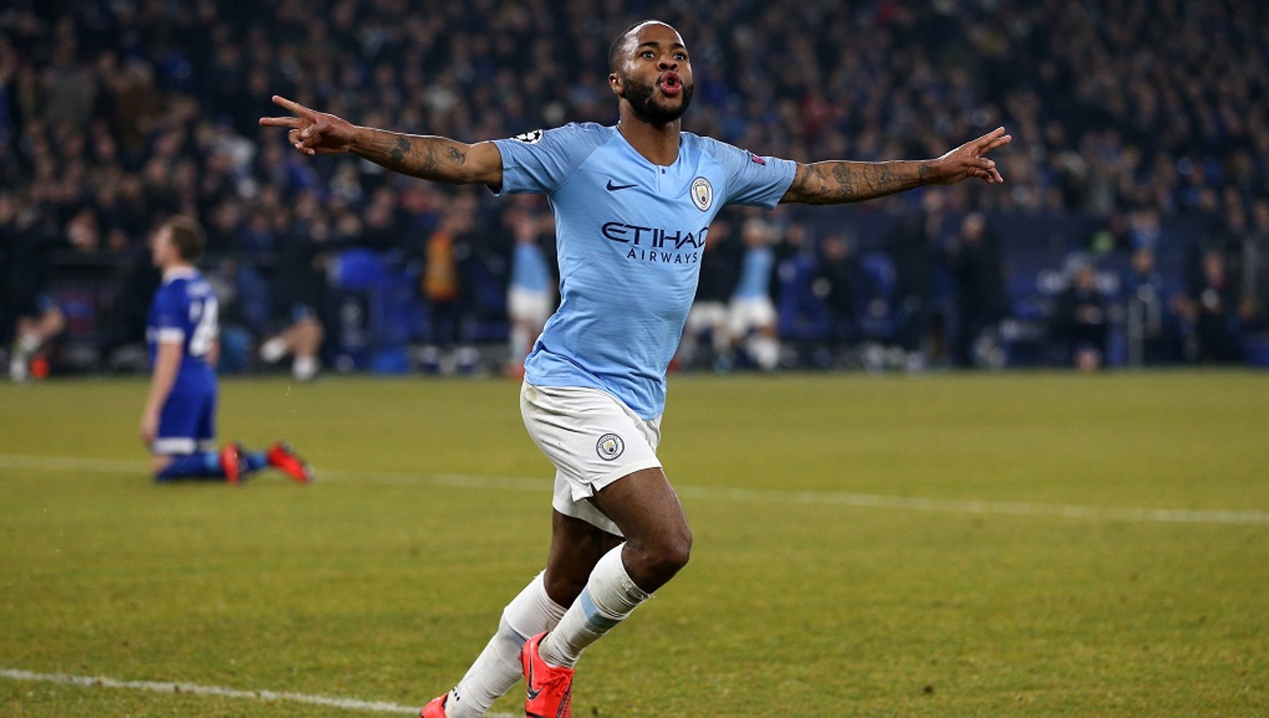 10-man City snatch victory with stunning late show