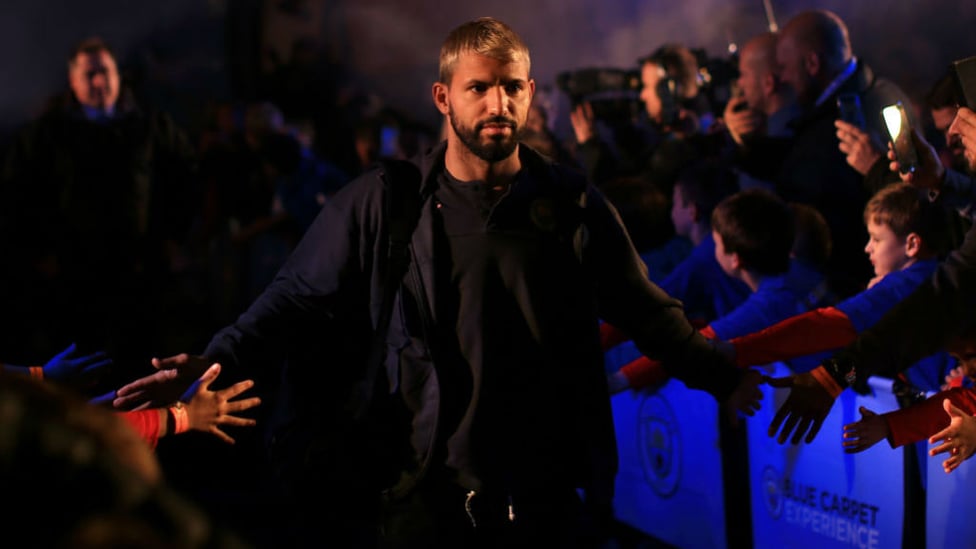 AGUEROOOO : The main man arriving at the Etihad