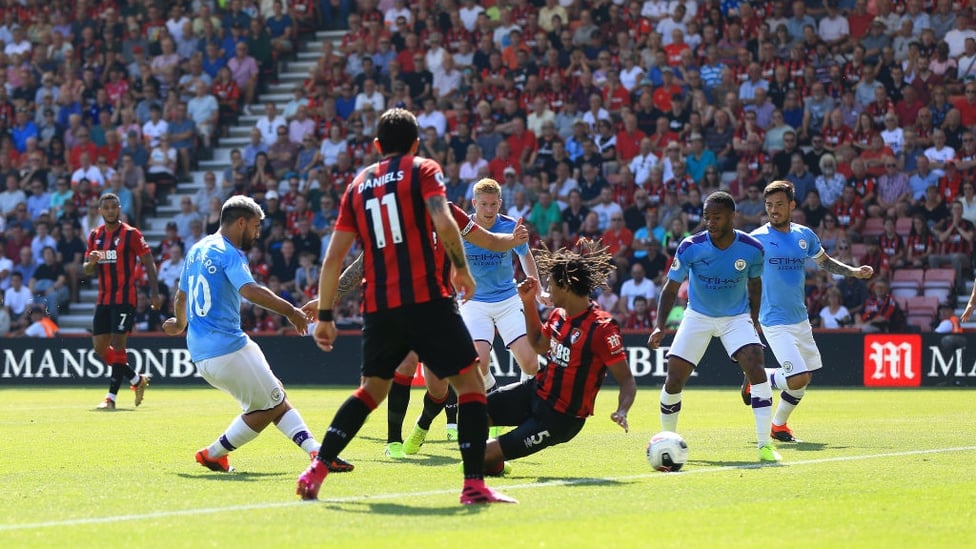 SUPER SERG : Aguero rolls the ball in to put City 1-0 up